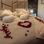 Magnifique loft / spa en face de la cathédrale !